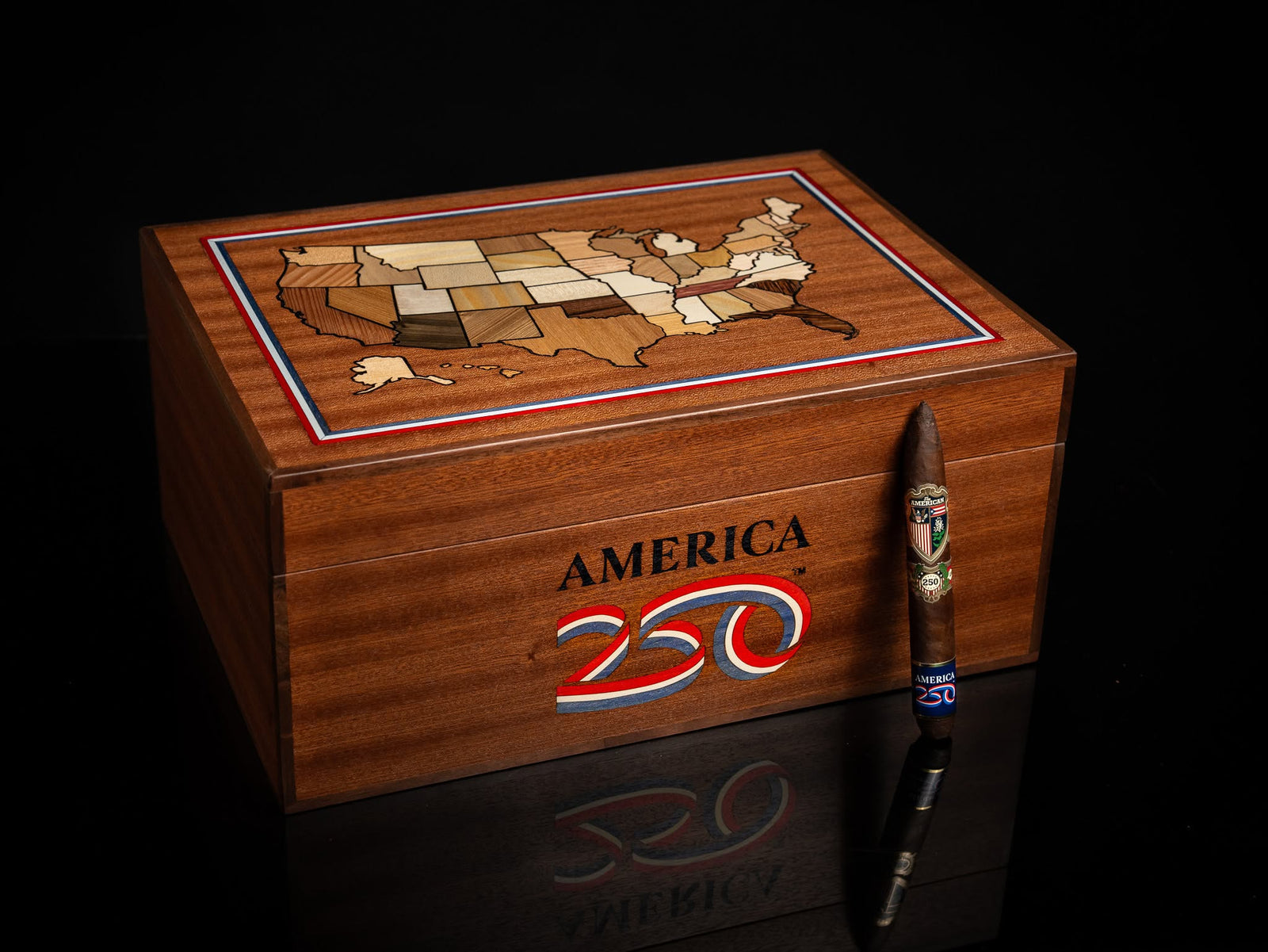 JC Newman The America250 Humidor (50 cigars)