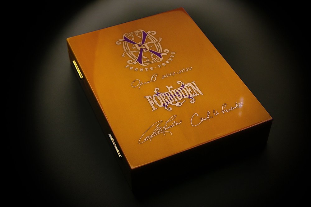 A. Fuente Opus LE FFOX Opus6 Yellow Travel Humidor (Box of 6) - Twins Smoke Shop