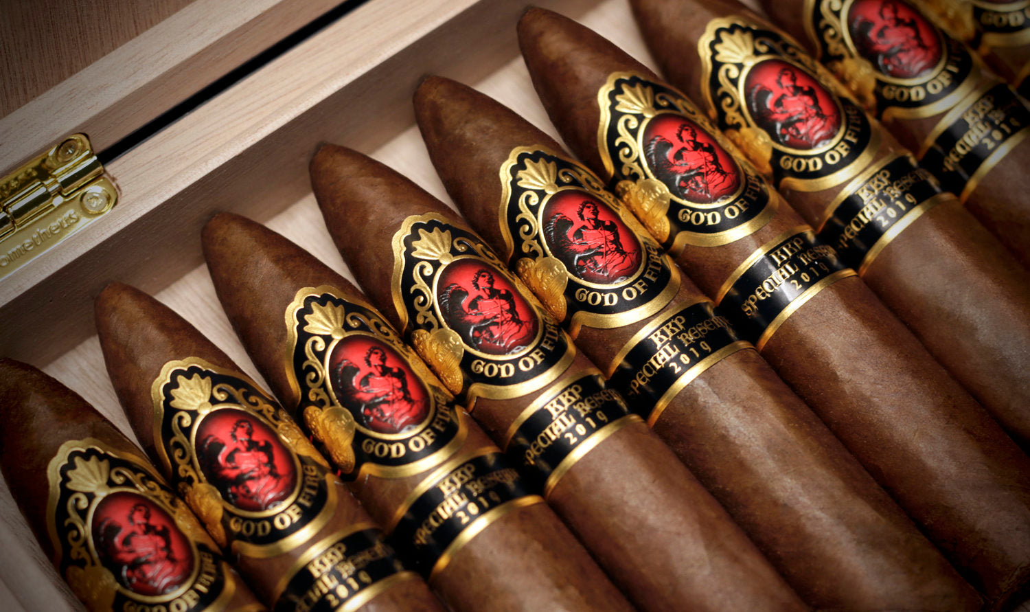 God of Fire KKP Special Reserve Piramide 58 (2024) (Box of 10)