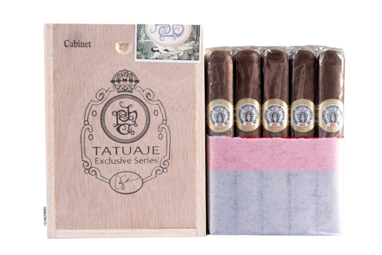 Tatuaje TAA 2022 5 3/8 x 52 (Box of 20)