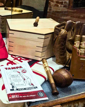 J.C. Newman Home Run Humidor (Box of 25)